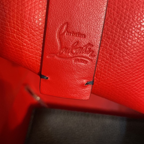 SOLD* Authentic Louboutin bag - Picture 10 of 11